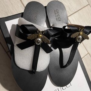 BRAND NEW GUCCI SIZE 8 SANDALS FOR WOMEN!!